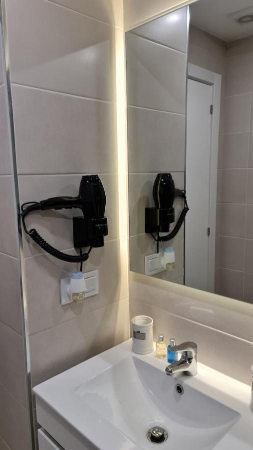 TREBOL Apartamentos Benalmádena Arroyo De La Miel Exterior foto